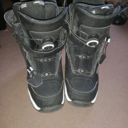 snowboard boots 9.5