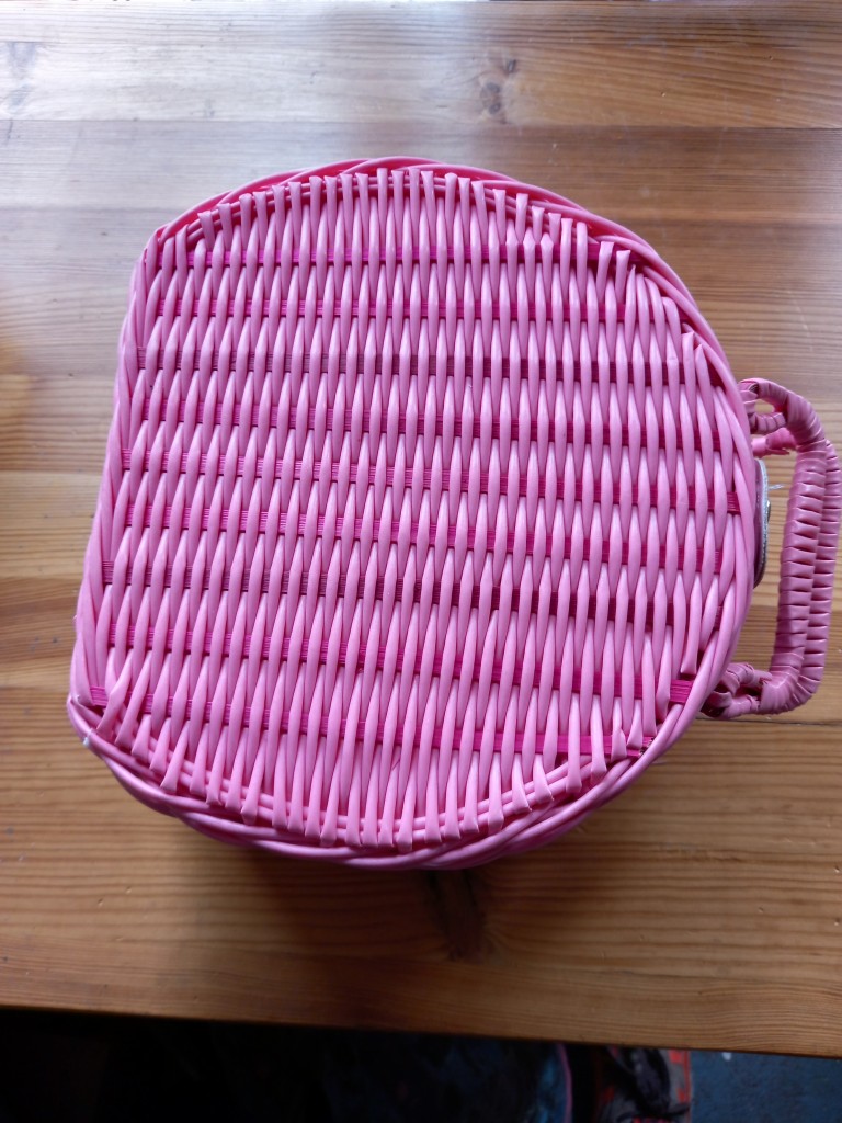Pink Tea set in wicker case